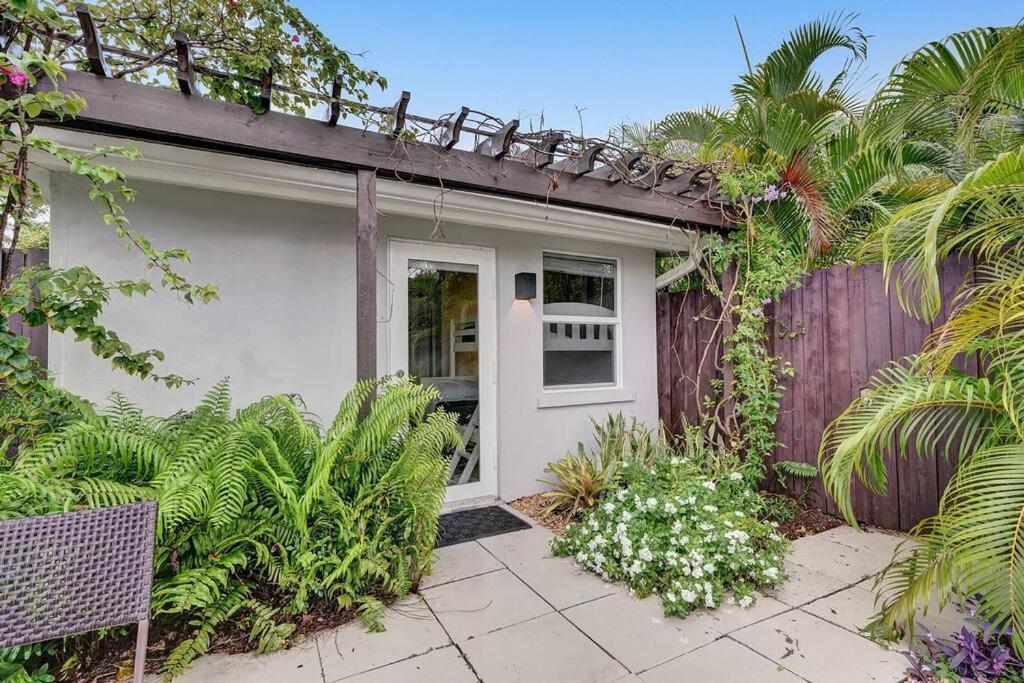 Stylish Tropical Oasis Hot Tub Pool Bbq Vila Fort Lauderdale Exterior foto